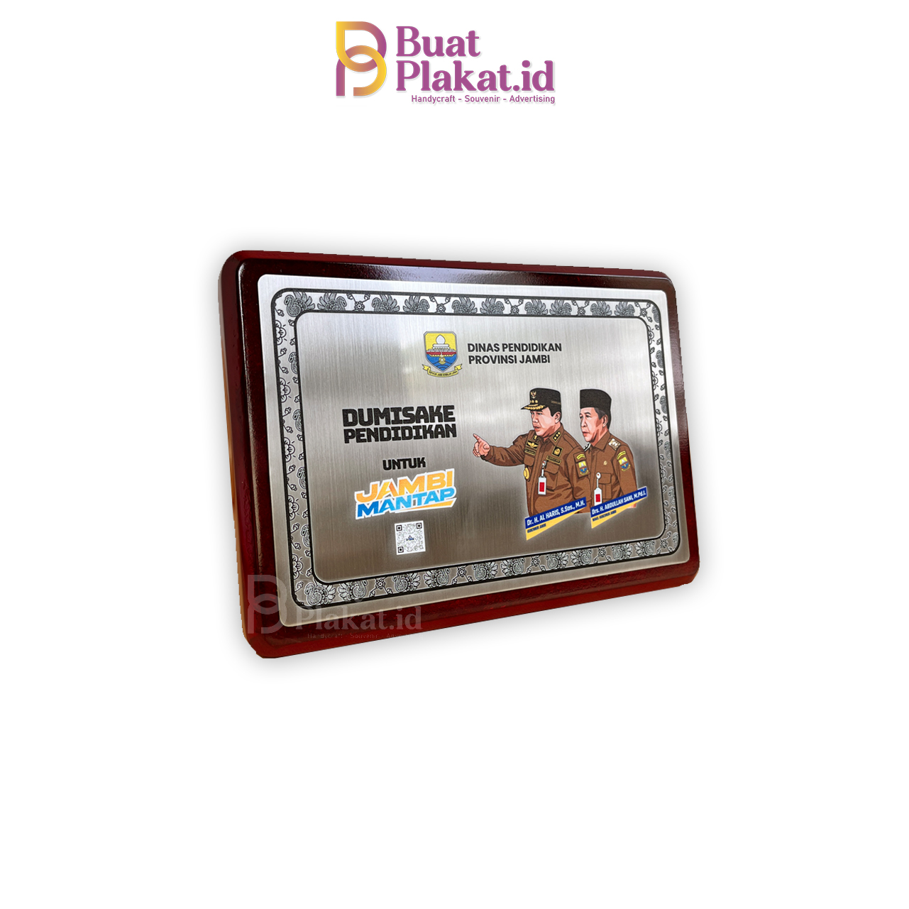 Plakat Kayu Dumisake Pendidikan Untuk Jambi